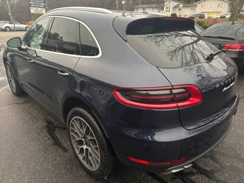 2015 Porsche Macan Turbo