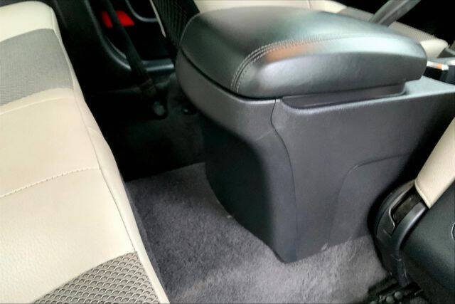 2016 Hyundai Genesis Coupe