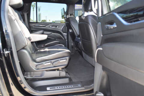 2021 Cadillac Escalade ESV Sport