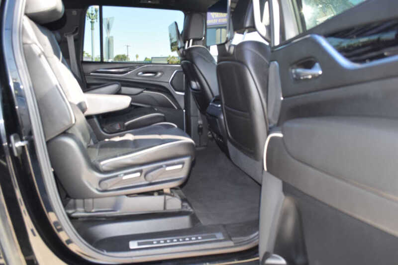 2021 Cadillac Escalade ESV Sport