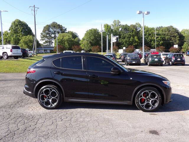 2022 Alfa Romeo Stelvio Ti