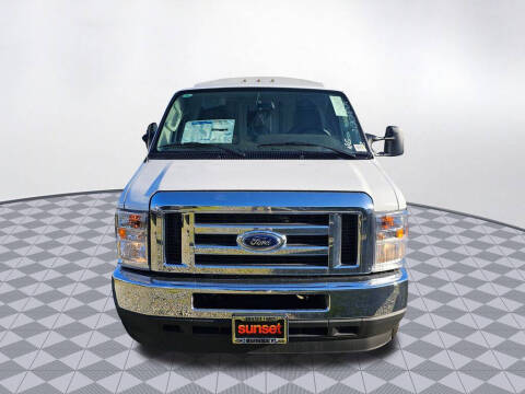 2025 Ford E-Series