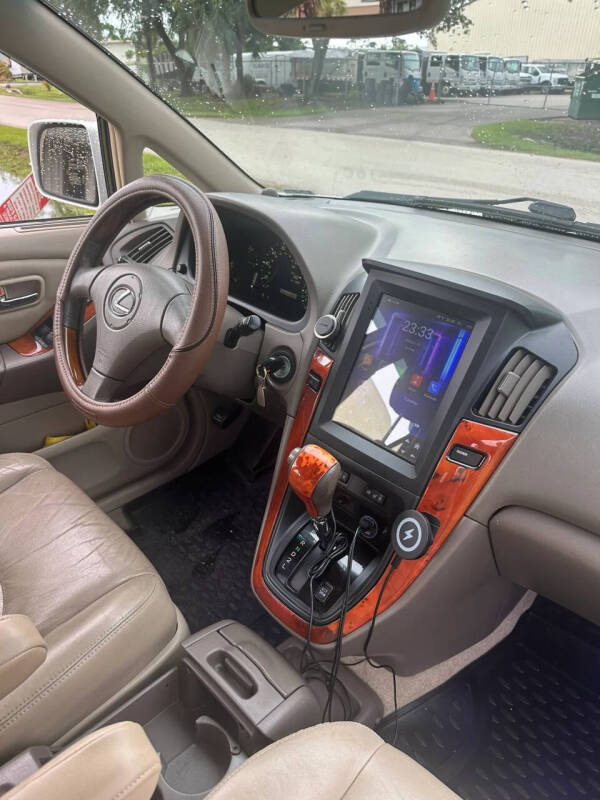 2003 Lexus RX 300