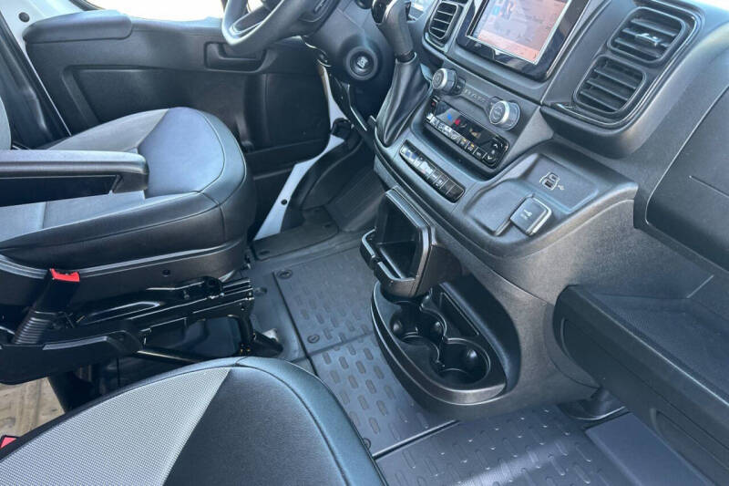 2025 RAM ProMaster