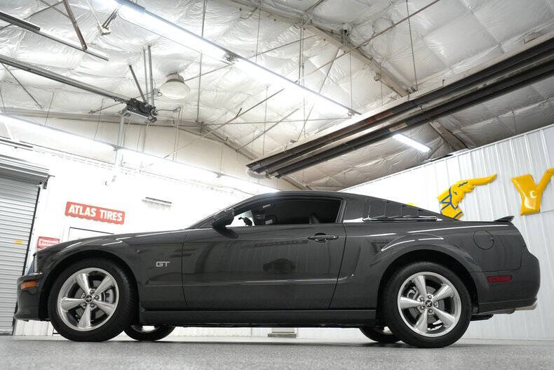 2008 Ford Mustang