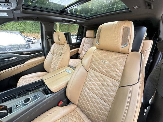 2021 Cadillac Escalade ESV Sport