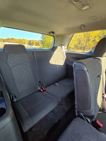 2015 GMC Acadia SLE-1