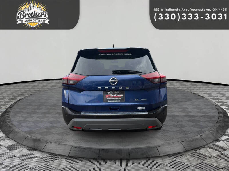 2021 Nissan Rogue SL