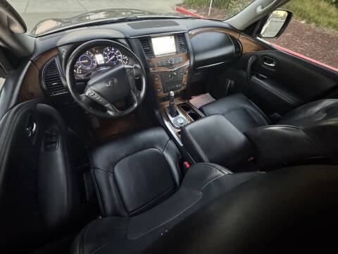 2011 Infiniti QX56