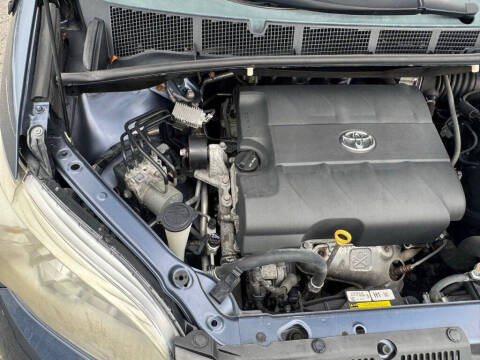 2014 Toyota Sienna