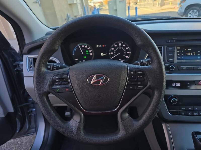 2016 Hyundai Sonata Hybrid SE