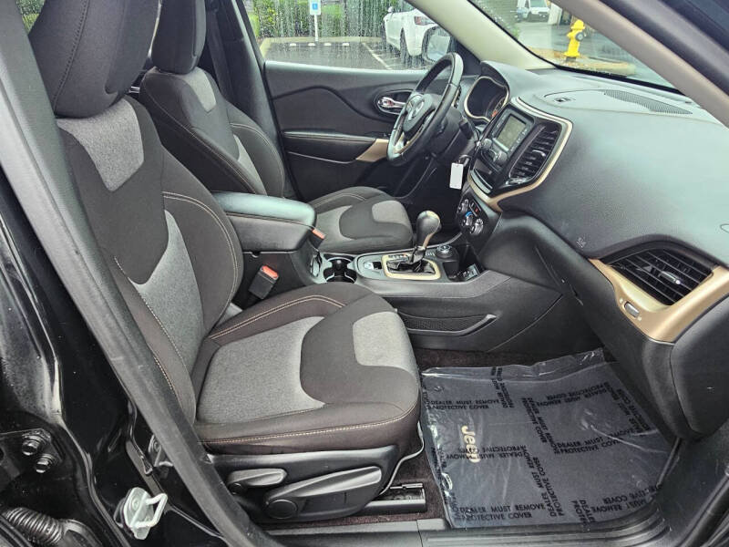 2018 Jeep Cherokee Latitude