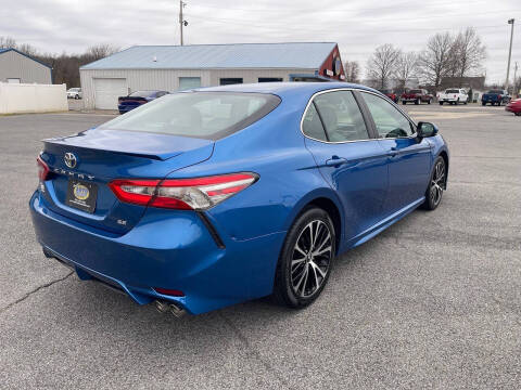 2018 Toyota Camry SE