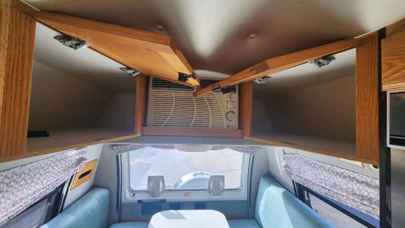 1996 Roadtrek 190 Versatile