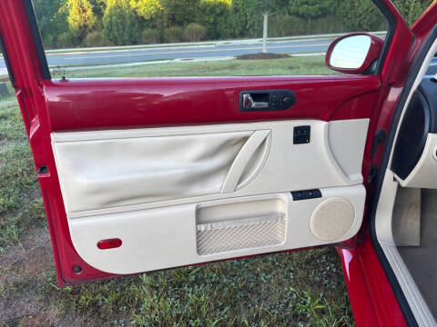 2006 Volkswagen New Beetle 2.5