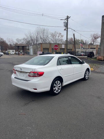 2013 Toyota Corolla LE