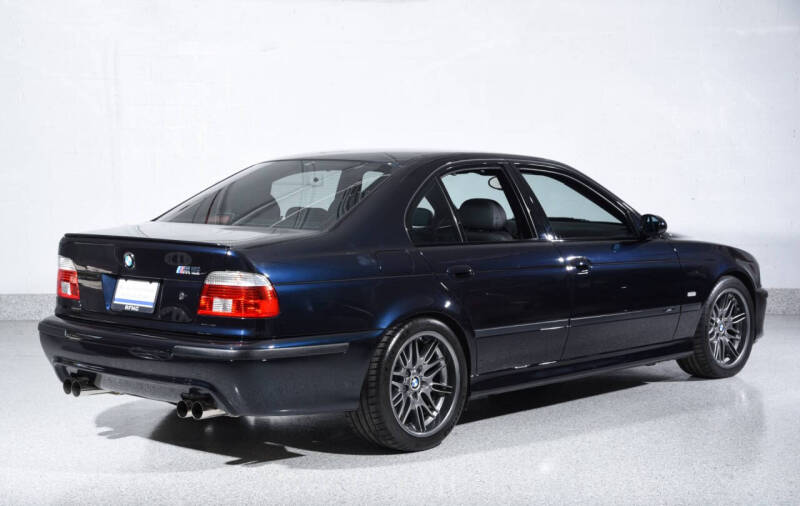 2003 BMW M5
