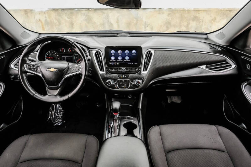 2022 Chevrolet Malibu RS