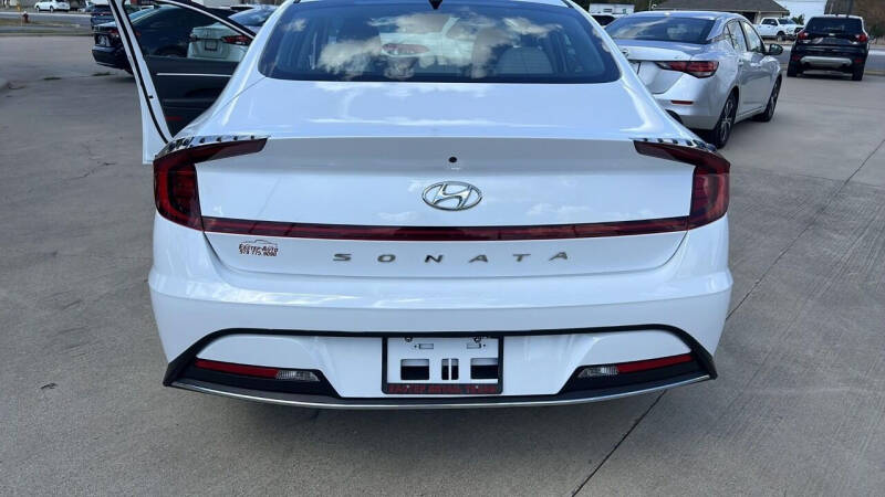 2021 Hyundai Sonata SE photo 4