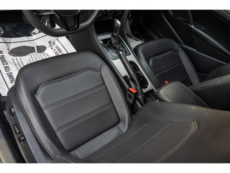 2021 Volkswagen Passat SE