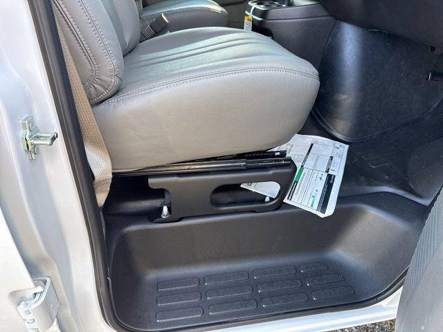 2025 GMC Savana 2500