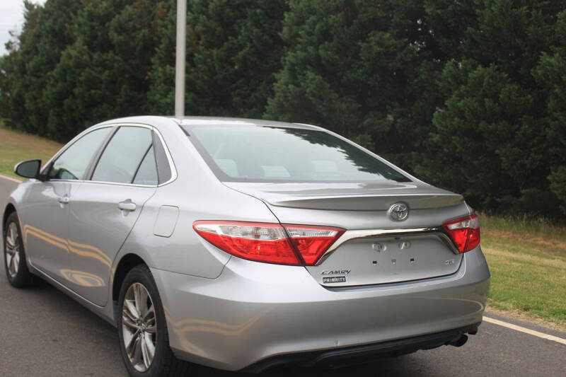 2017 Toyota Camry SE