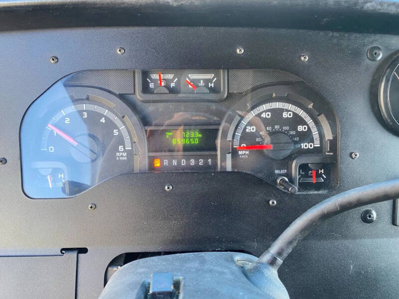 2013 Ford E-Series E-450 SD