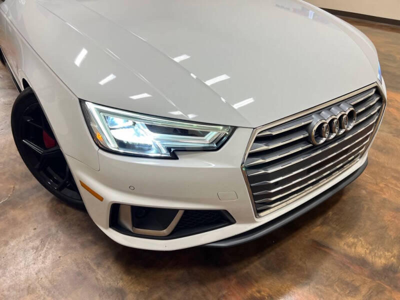 2019 Audi A4 quattro Premium Plus 45 TFSI