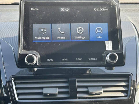 2025 Mitsubishi Eclipse Cross LE