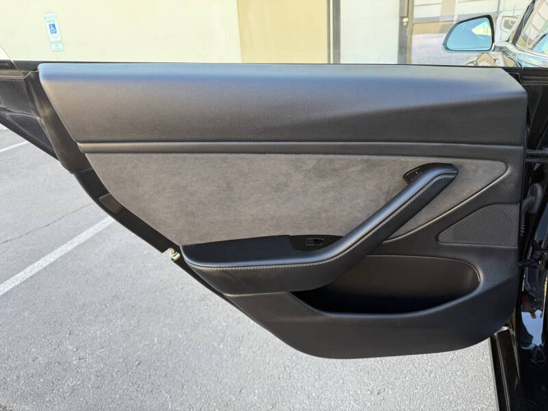 2018 Tesla Model 3 Performance