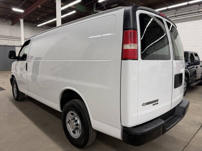 2012 Chevrolet Express 2500