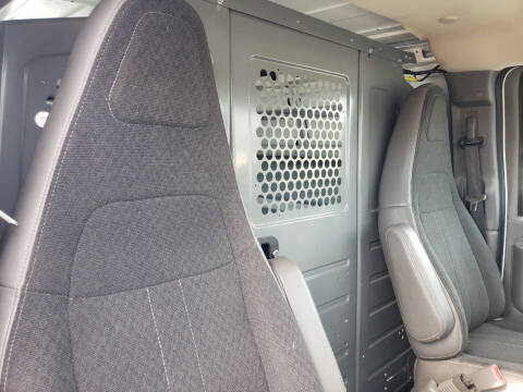 2020 GMC Savana 2500