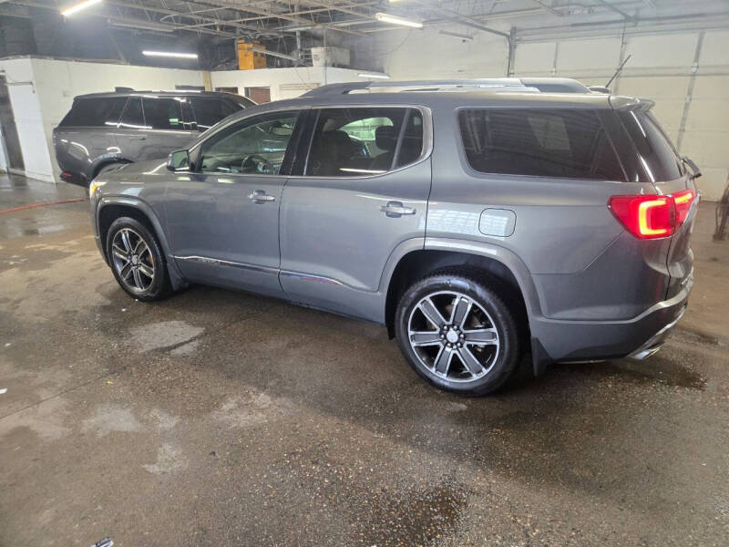 2018 GMC Acadia Denali