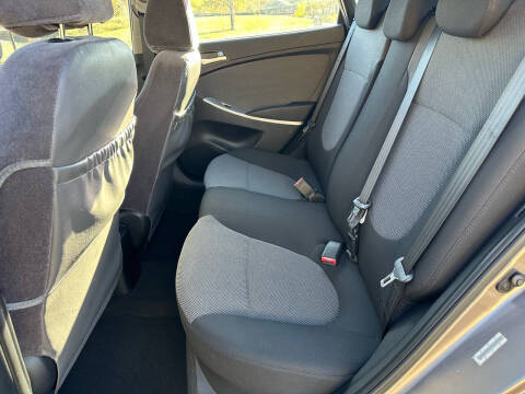 2013 Hyundai Accent GS