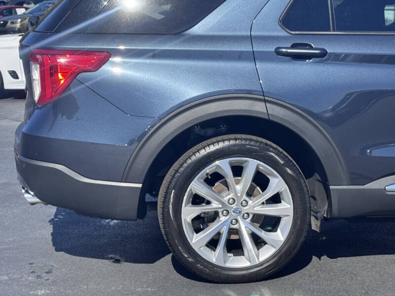 2023 Ford Explorer Platinum