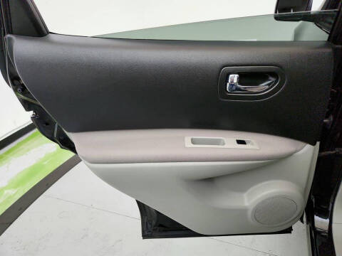 2011 Nissan Rogue SV