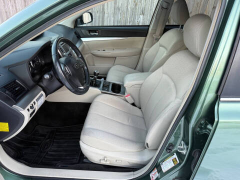 2012 Subaru Outback 2.5i Premium