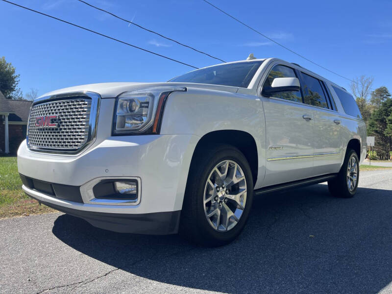 2017 GMC Yukon XL Denali