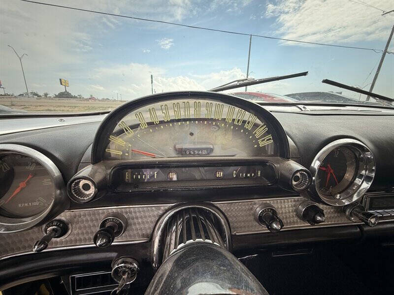 1955 Ford Thunderbird