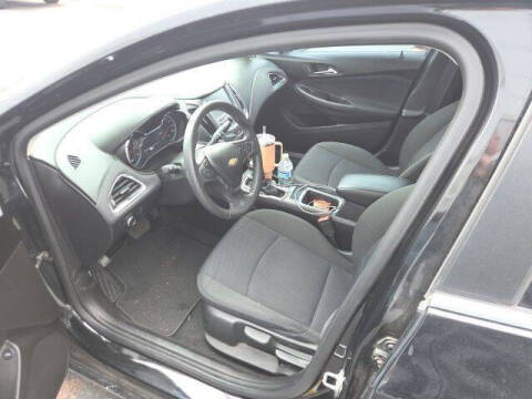 2017 Chevrolet Cruze LT Auto