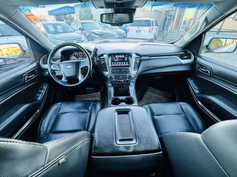 2017 Chevrolet Suburban LT