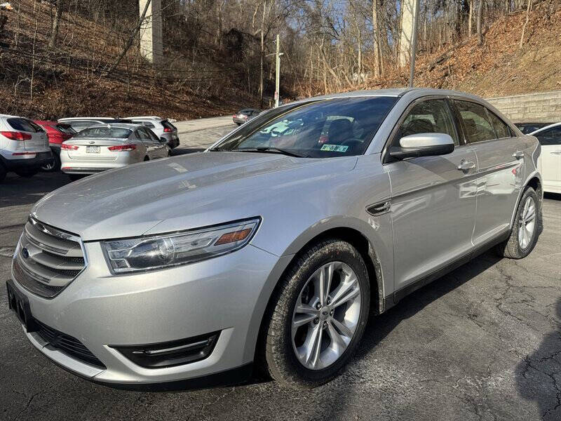 2013 Ford Taurus SEL