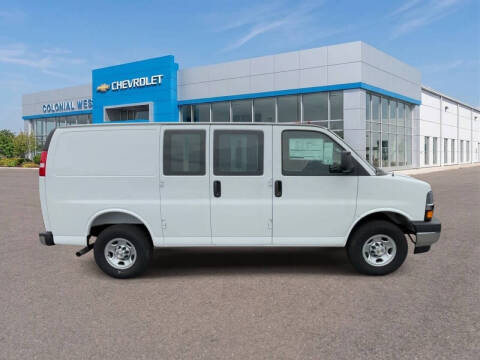 2025 Chevrolet Express 2500