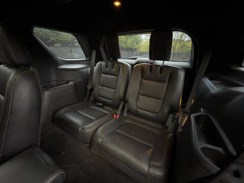 2015 Ford Explorer Sport