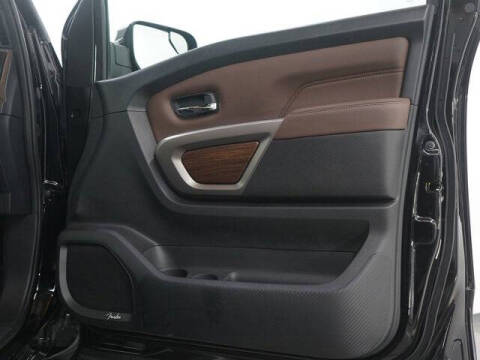 2022 Nissan Titan Platinum Reserve