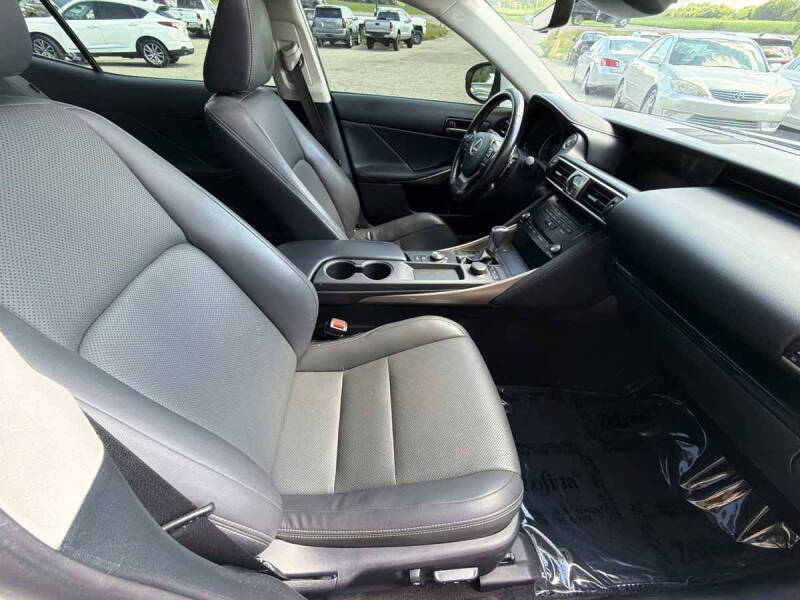 2017 Lexus IS 300
