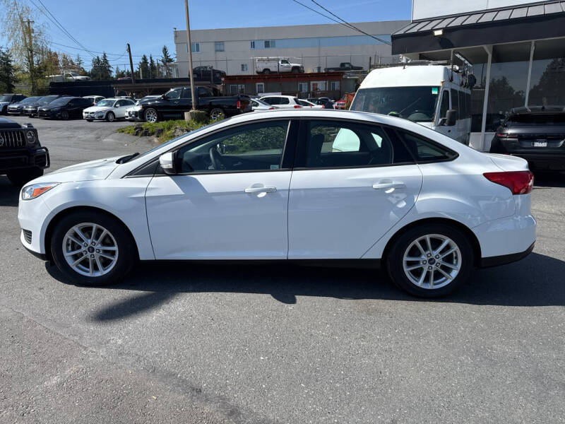 Used 2015 Ford Focus SE with VIN 1FADP3F24FL232685 for sale in Edmonds, WA