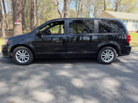 2020 Dodge Grand Caravan SE