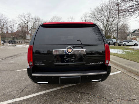 2014 Cadillac Escalade ESV Platinum