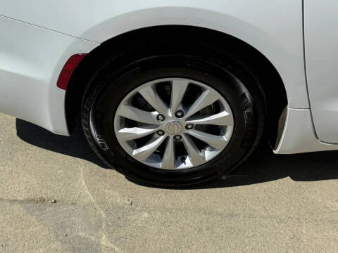 2017 Chrysler Pacifica